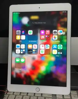 Ipad Generasi 6 (2018) 128GB White Wi-Fi Only