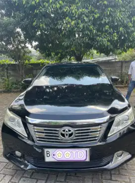 Toyota Camry 2.5V A/T 2014