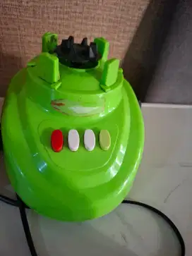 Blender bekas masih bagus