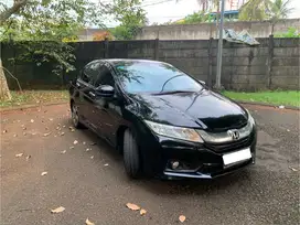 Mobil Kesayangan: Honda City 1.5 Type E 2014, Harga Cash!