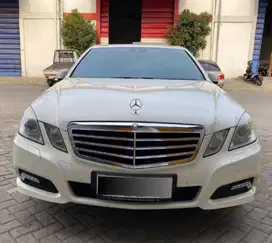 MERCEDES-BENZ E300 AVANTGRADE 2010