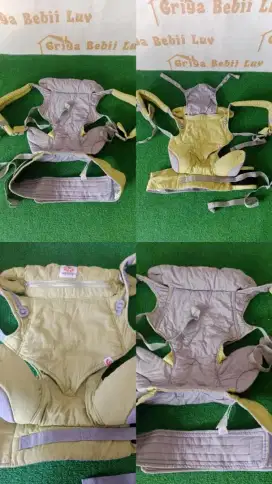 GENDONGAN ERGOBABY GREEN