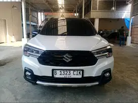 Suzuki XL7 Alpha Hybrid AT 2023 Putih  PPREMIUM  B1323CIK
