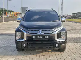Mitsubishi Xpander Cross 1.5 Automatic 2021 Bensin Hitam