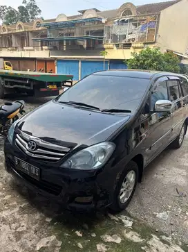 TOYOTA TYPE G LUXURY 2010 METIK