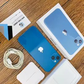 iPHONE 13 128 GB Blue | ex iBox Garansi On Oktober 2025