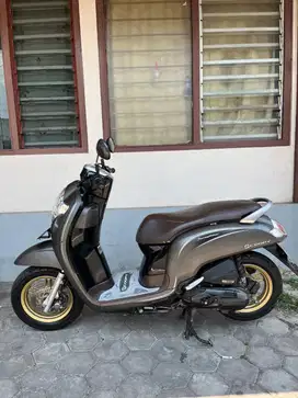 Scoopy thn 2018 plat H