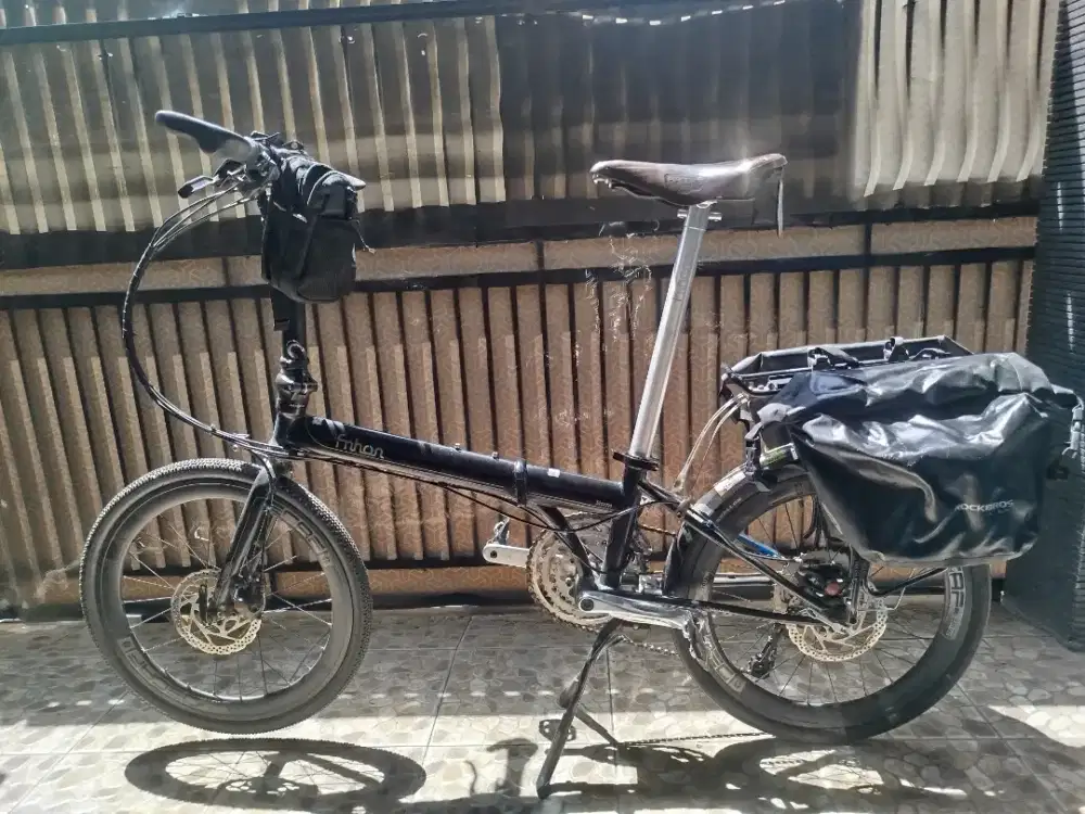 Sepeda Lipat Fnhon Strom Harian Touring
