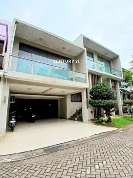 Rumah Semi Furnished Siap Huni Di Kebayoran Bintaro