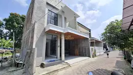 PERUMAHAN SHM, ONE GATE TEPI JALAN DI JALAN KALIURANG BAWAH