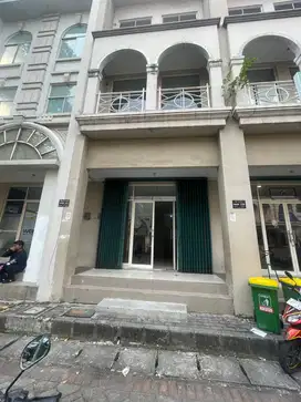 Di Sewakan Ruko 2.5 lantai Gandeng  Grand Galaxy City Bekasi
