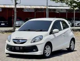Honda Brio E 2015 Manual Plat H Tangan 1 Istimewa Orisinil