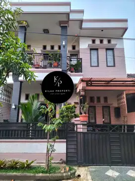 Dijual Rumah Cantik Semi Furnish di Griya Depok Asri, Depok.