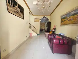 RUMAH 2 LANTAI DI ROYAL RESIDENCE PULOGEBANG JAKARTA TIMUR