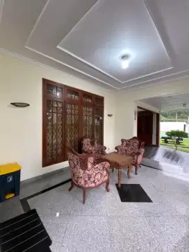 BISMILLAH dijual VILLA CISARUA BOGOR