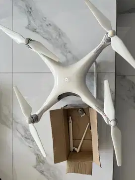 Drone dji phantom 4 std