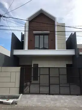 Rumah RUNGKUT ASRI LEBAR 8