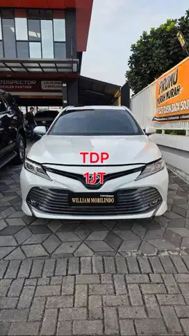 Toyota Camry V 2.5 Matic Tahun 2019 Kondisi Mulus Terawat Istimewa