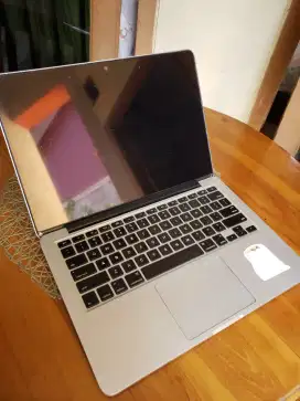 Macbook i5 pro retina display late 2012