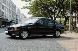 BMW E36 320i A/T 1995