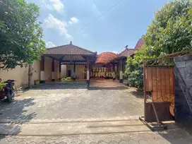 RUMAH STRATEGIS 7 KAMAR DENGAN HALAMAN LUAS DI NEGO KERAS