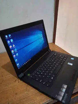 Laptop Lenovo 80SX