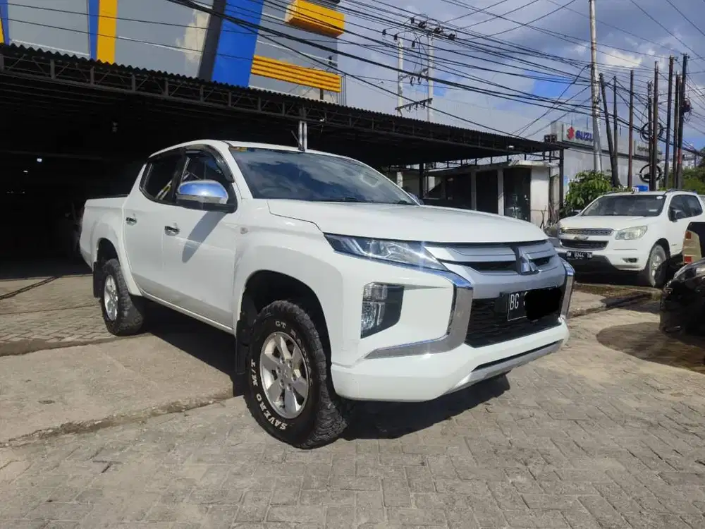 Dijual Mitsubishi Triton DC GLS 4x4 MT Nego sampai Deall