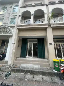Di Sewakan Ruko 2.5 lantai Gandeng  Grand Galaxy City Bekasi