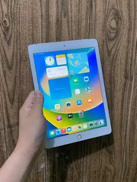 Ipad 5 32gb ibox cell bisa kartu