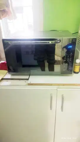 Microwave Sharp Digital