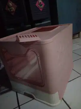 Toilet kucing-square cat litter box