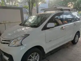 Xenia R Manual Putih 2014 Silakan diBeli