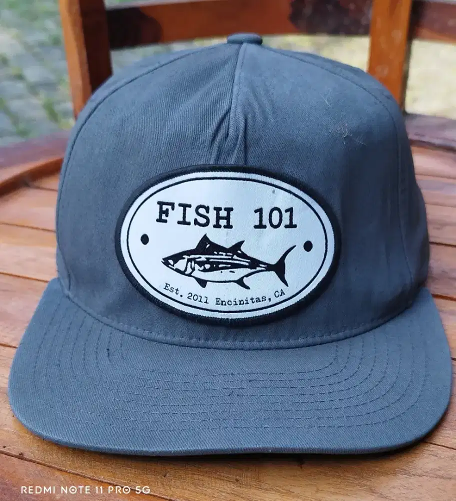 Topi mancing Ikan