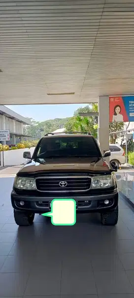 Toyota Land Cruiser VX100 2002 Hitam black LC VX100 LC VX 100 diesel