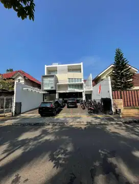 Dijual Kantor 3 Lantai Pinggir Jalan Raya Anggrek Loka BSD
