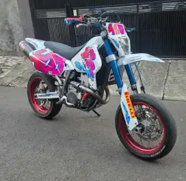 SUZUKI DR-Z 400 sm 2015 np