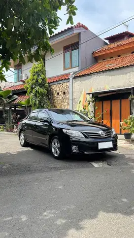 Toyota altis 1.8 G AT 2012
