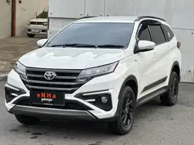 Dp 4jt.. Toyota All New RUSH GR 1.5 A/T 2022.. eNHa garage Semarang..