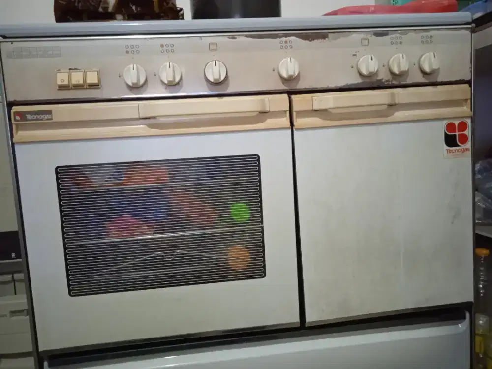 jual kompor merk technogas  dengan 5 tungku + oven