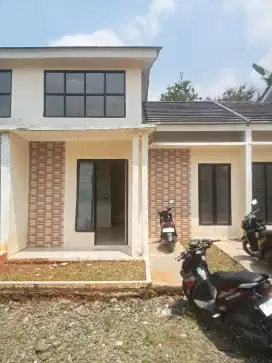 Rumah Siap huni lokasi bagus di ragajaya Citayam