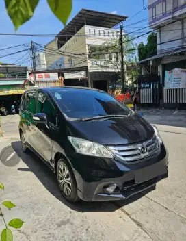 Honda freed PSD 2015 ISTIMEWA