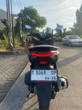 Honda PCX CBS 2025 KM 1 rb