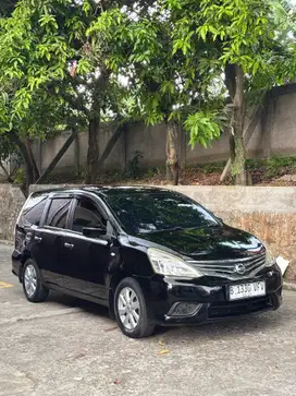 Nissan Grand livina 2013 Bensin