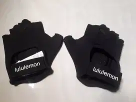 Lululemon Training Gloves Fitness
