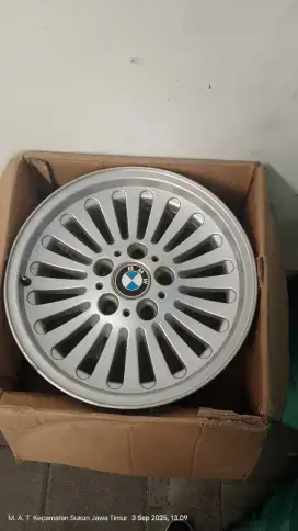Velg Ori BMW Ring 16 , Bisa juga di redrill buat pcd 5x114