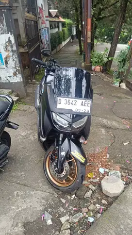 Yamaha NMAX 2023 standar