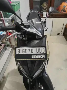 Dijual honda vario tahun 2011 B dki jakarta selatan  pajak idup