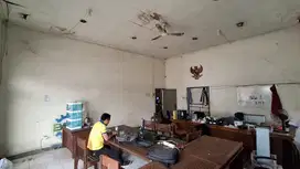 Murah Gudang nol jalan Raya singosari siap pakai