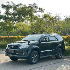 Fortuner 2.7 TRD 2015/14 CRV Pajero innova