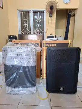 Speaker Yamaha DBR15 Baru